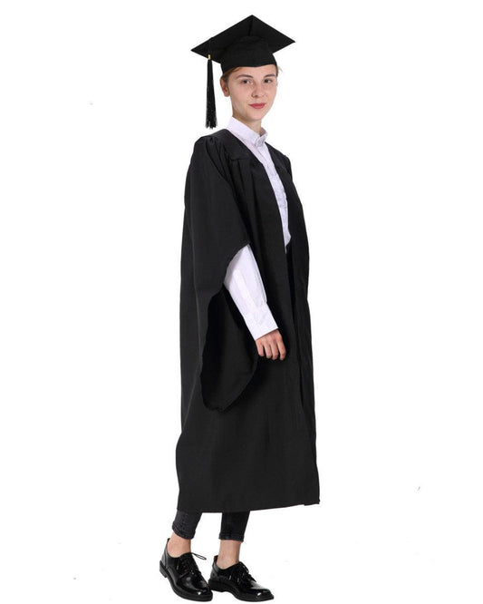 UK British Economy Bachelor Academic Cap & Gown - Graduation Gown